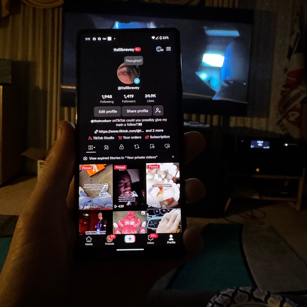 Pixel 6 with TikTok downloaded